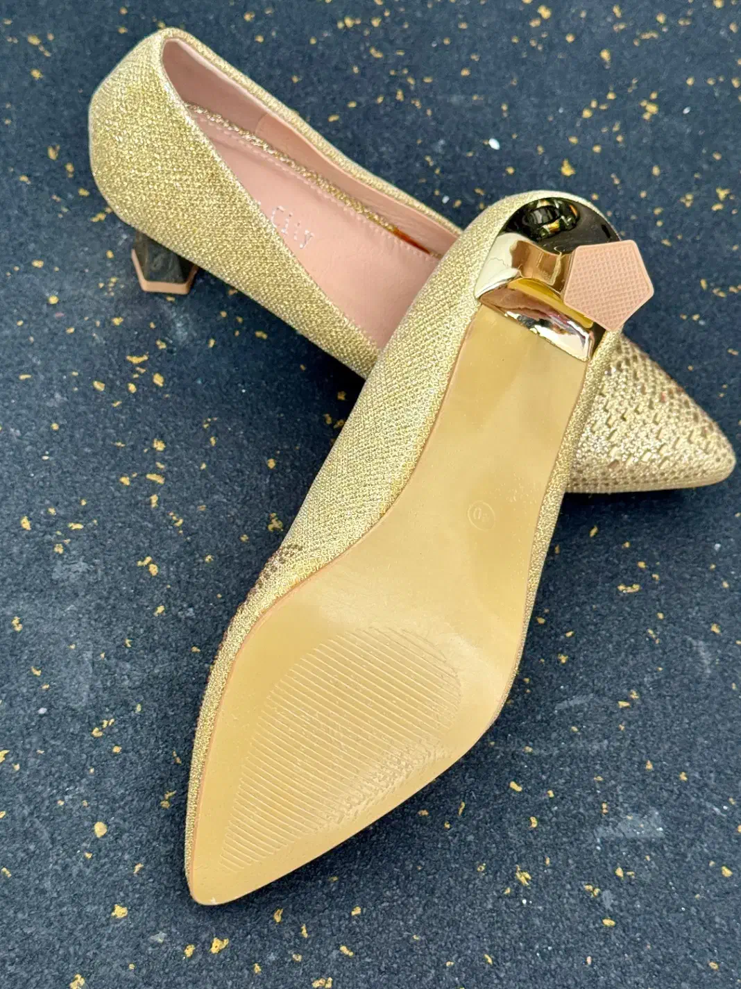 کفش عروس و مجلسی|کیف، کفش، کمربند|لار, |دیوار