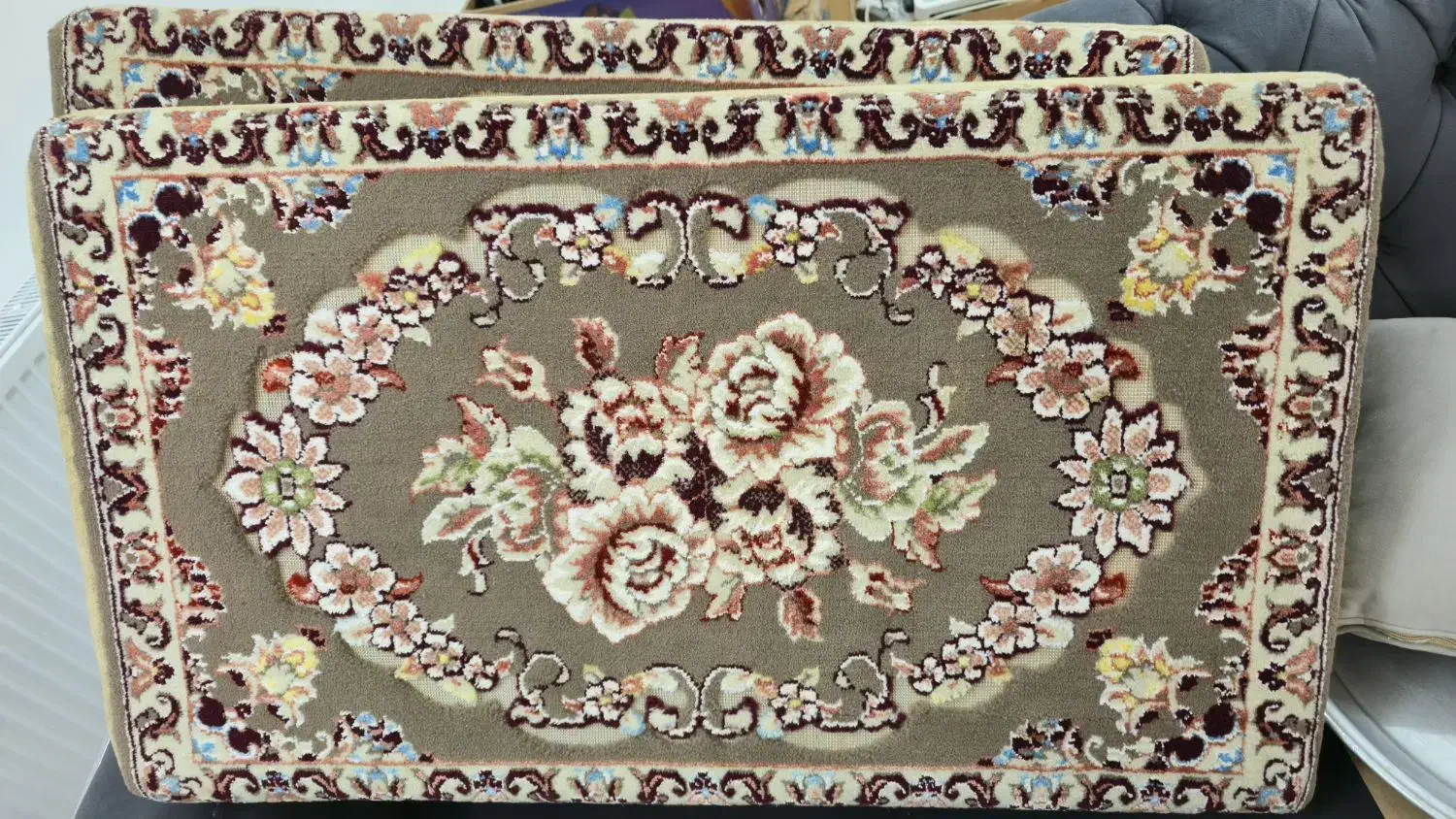 دوجفت پشتی تمیز|پشتی|آبیک, |دیوار