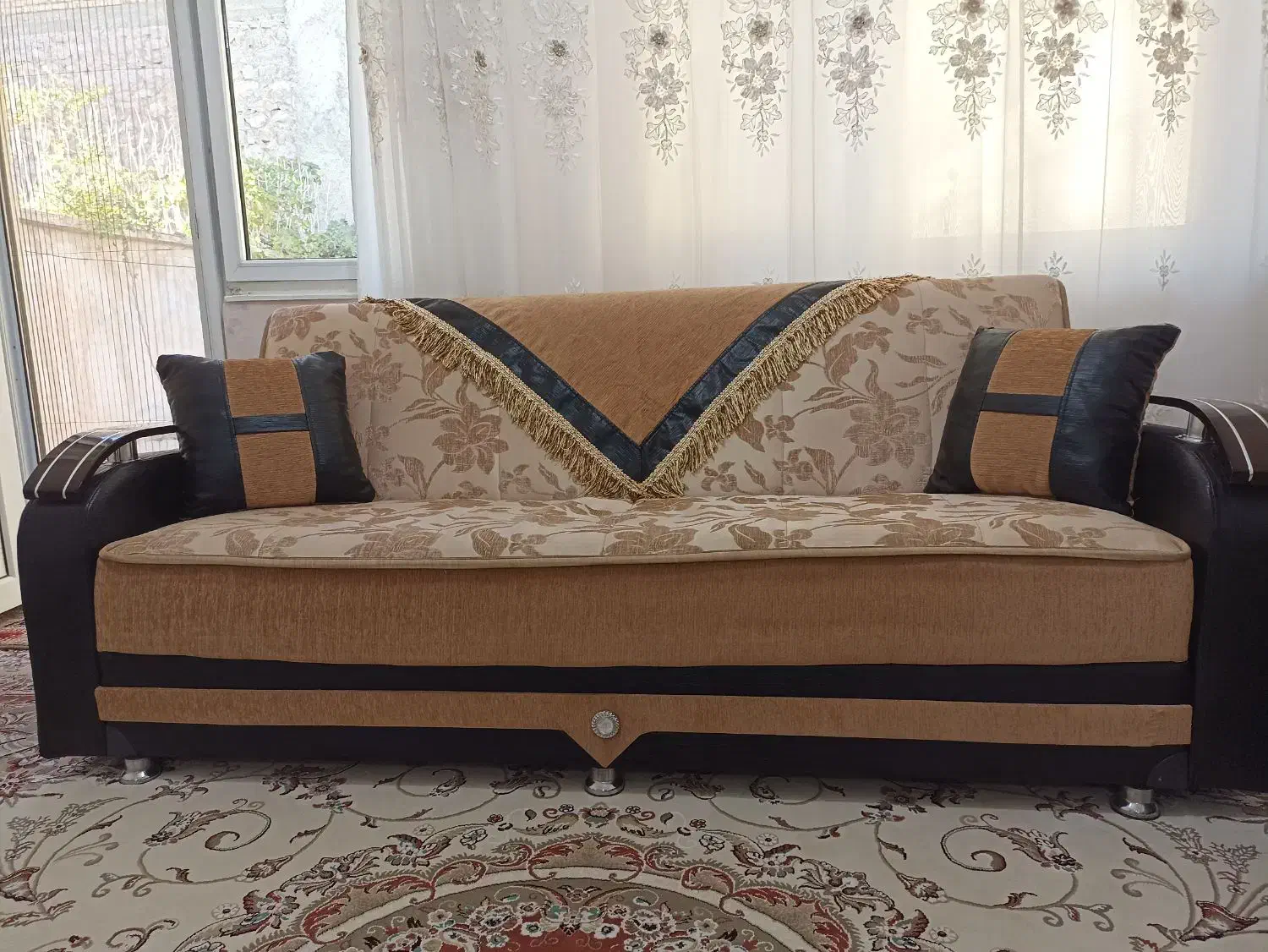 یک دست مبل 8نفره تختخوابشو باکس دارفروشی|مبلمان خانگی و میز عسلی|سنندج, |دیوار