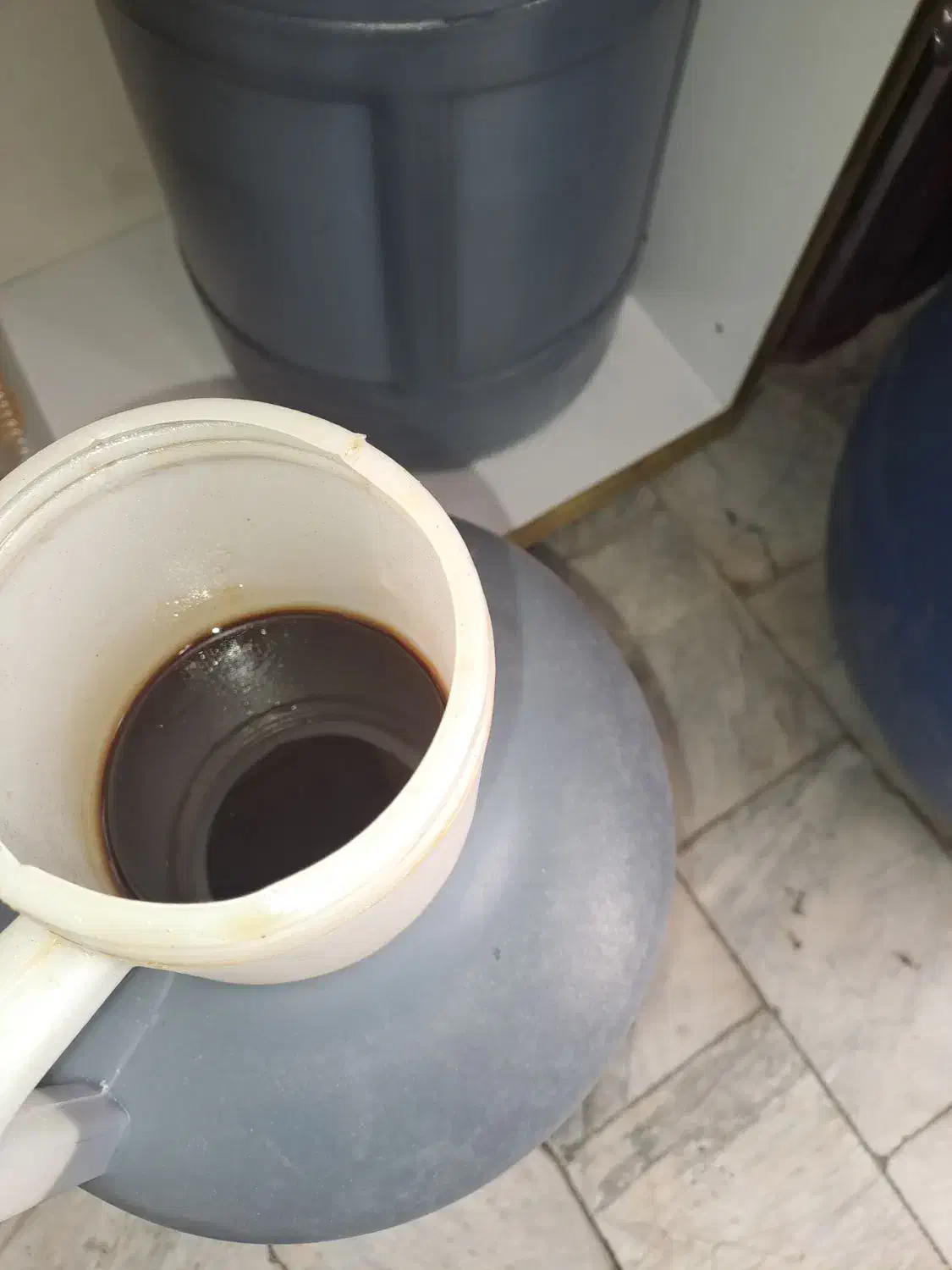 شیره انگور تضمینی ۱۰۰٪ خالص|عمدهفروشی|تهران, مینای شمالی (مخبر)|دیوار