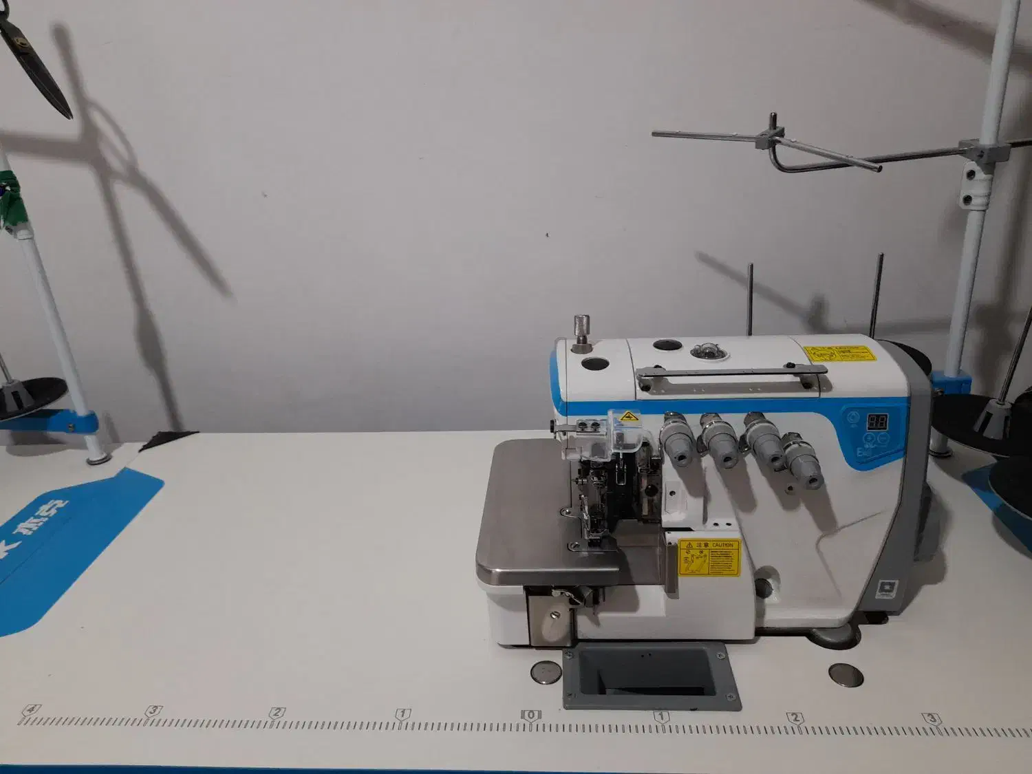 چرخ خیاطی در حد نونو|چرخ خیاطی و ریسندگی|کوهدشت, |دیوار