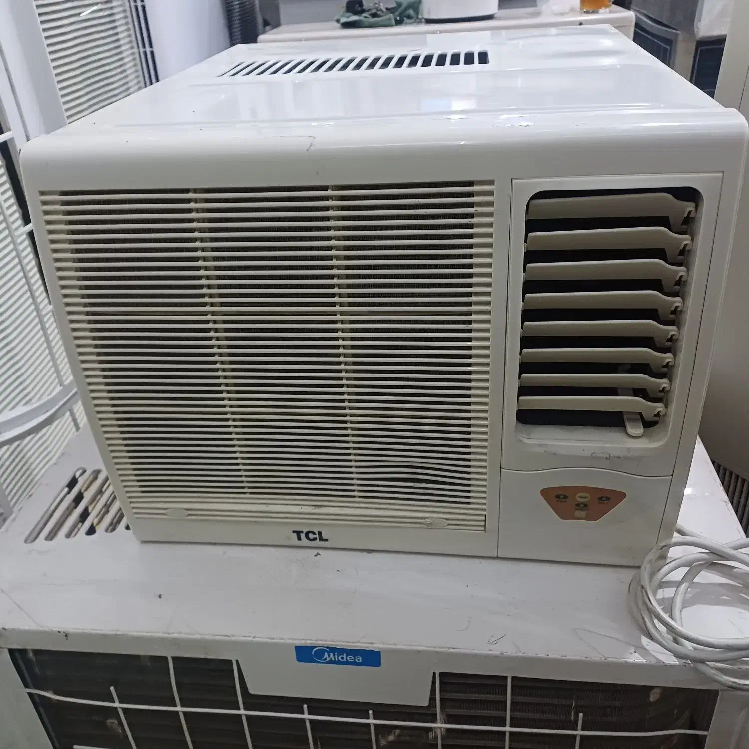 خرید و فروش کولر پنجره پشت پنجره ای اوجنرال خریدار|کولر گازی و فنکوئل|تهران, فرودگاه مهرآباد|دیوار