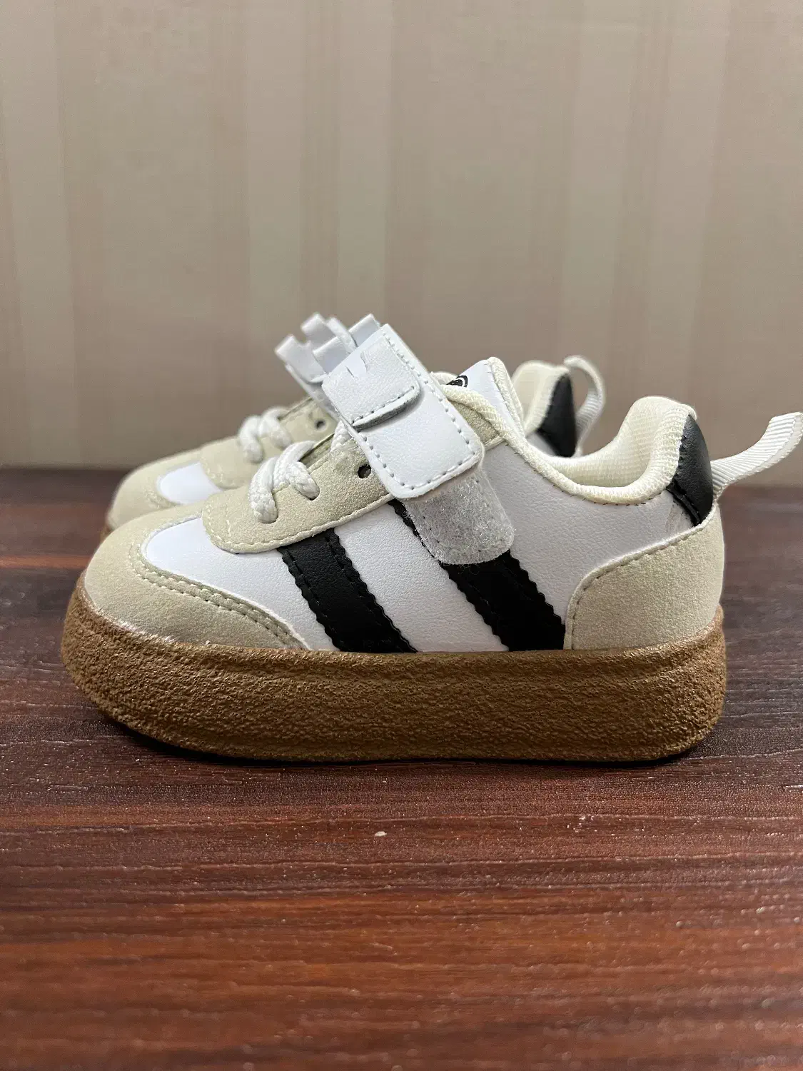 سامبا|کفش و لباس بچه|ری, دولتآباد|دیوار