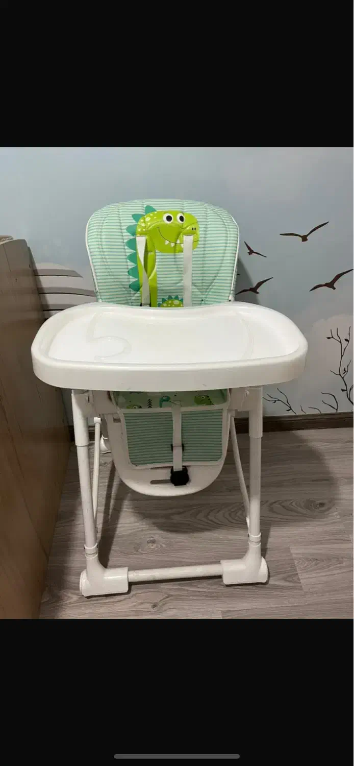 صندلی غذای کودک|تخت و صندلی بچه|بندر انزلی, آذربایجان|دیوار