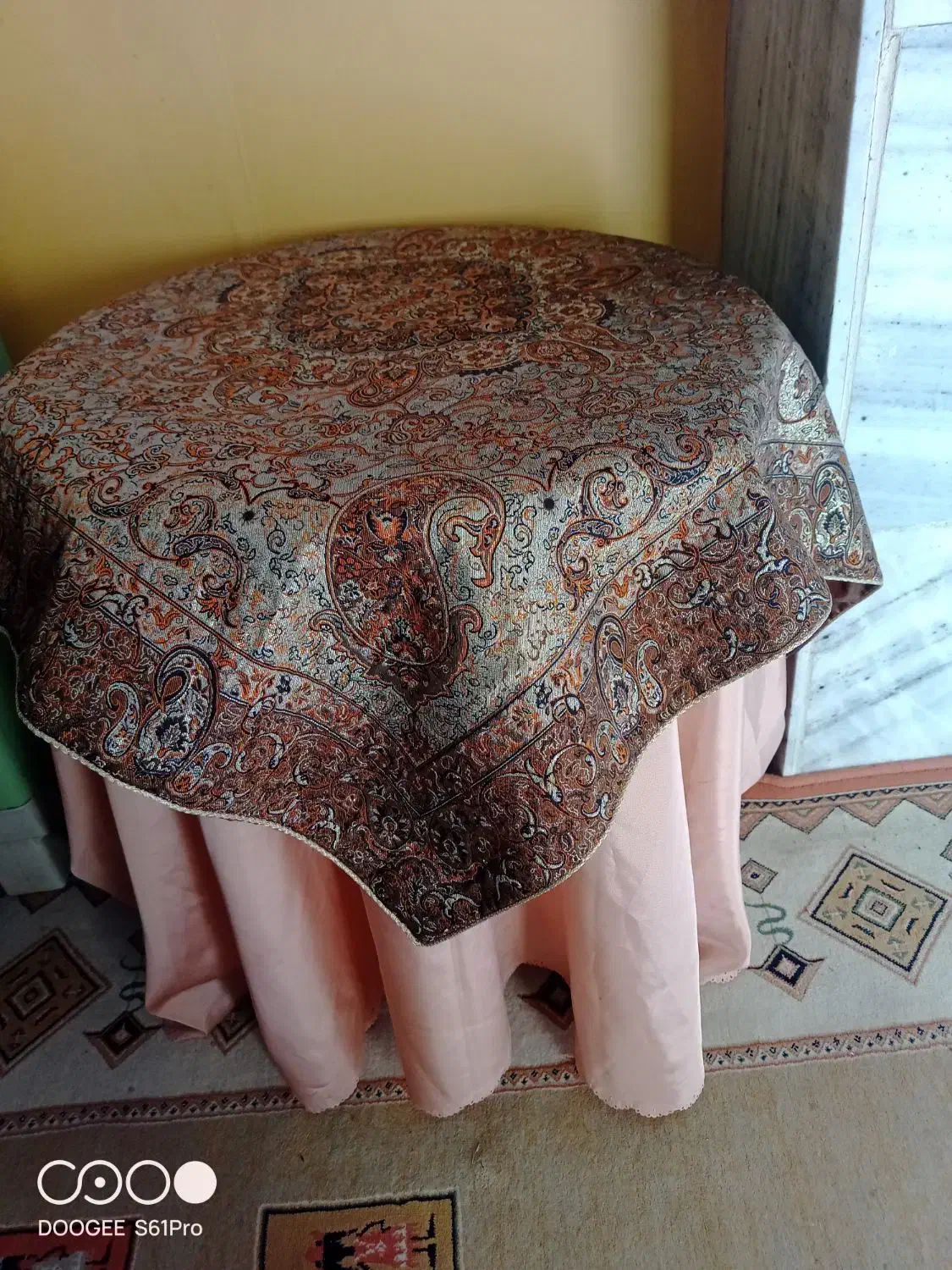 میز خاطره|میز تلفن|مشکین‌دشت, |دیوار