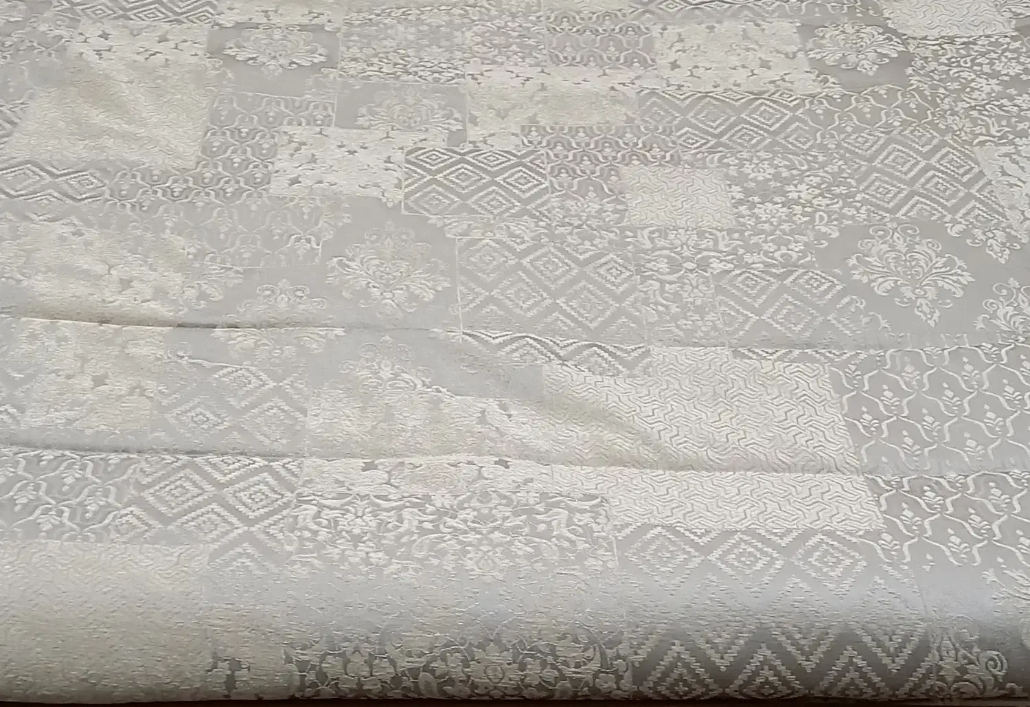 روتختی عروس  خیلی کم استفاده شده|سرویس روتختی|نسیم‌شهر, |دیوار