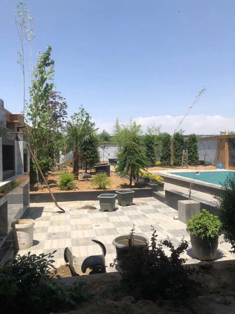 باغبانی کاشت گل و گیاه هرس ‌ سم پاشی|خدمات باغبانی و درختکاری|چهارباغ, |دیوار