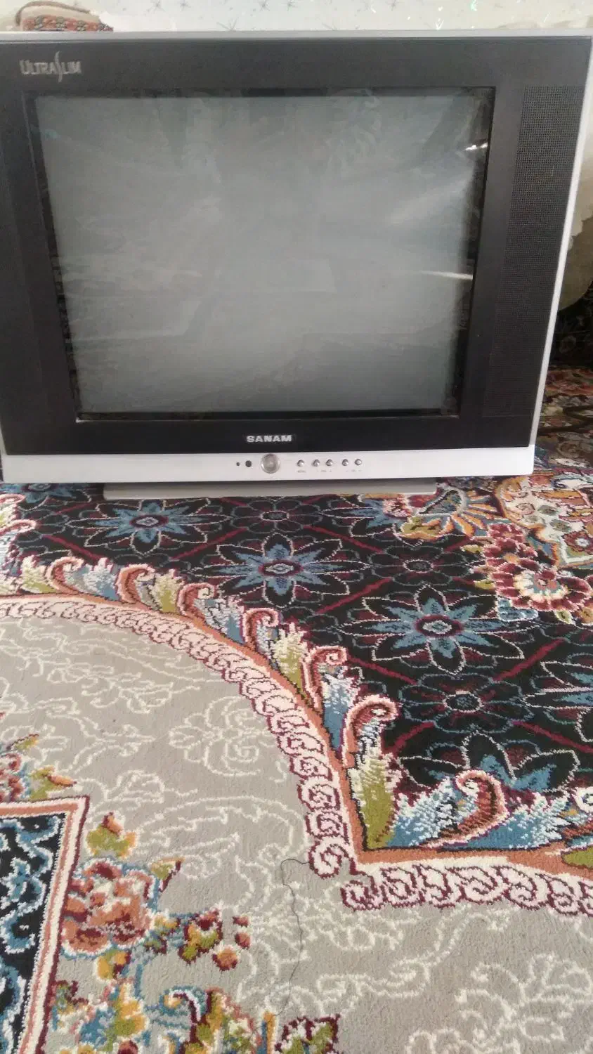 تلویزیونسالم|تلویزیون و پروژکتور|چناران, |دیوار