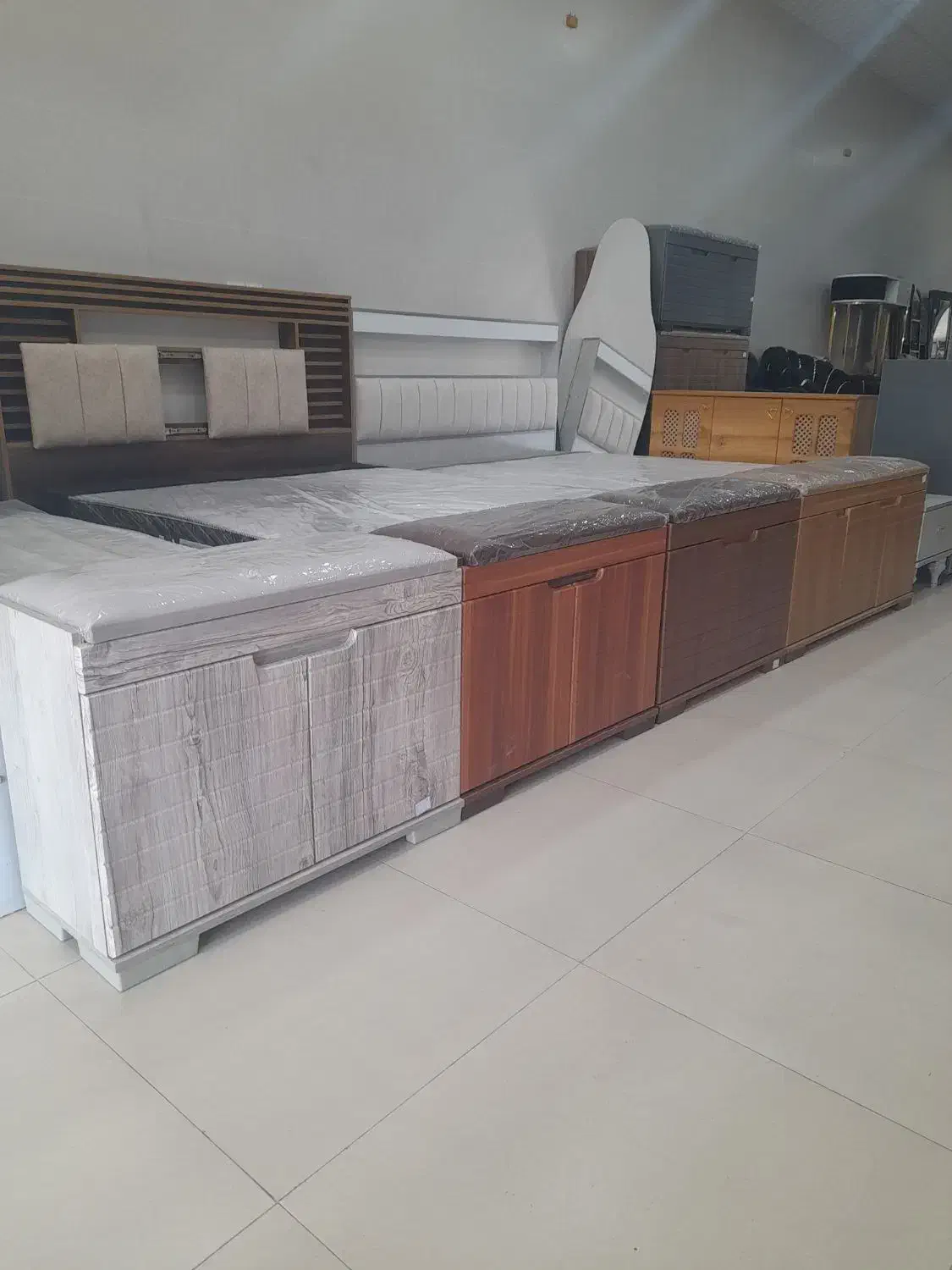 جاکفشی نشیمن|تخت و صندلی بچه|بهبهان, |دیوار