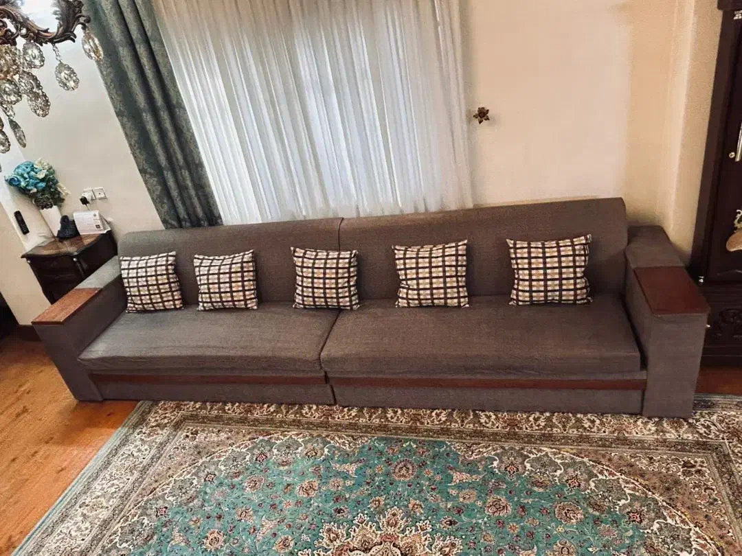 مبل راحتی ۸ نفره بسیار تمیز|مبلمان خانگی و میز عسلی|آمل, |دیوار