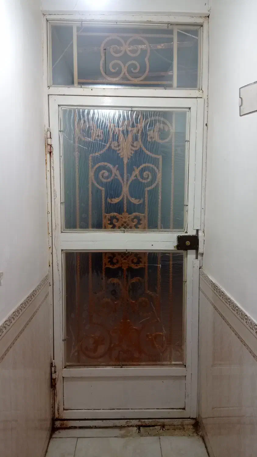 درب خانه|مصالح و تجهیزات ساختمان|جوانرود, |دیوار