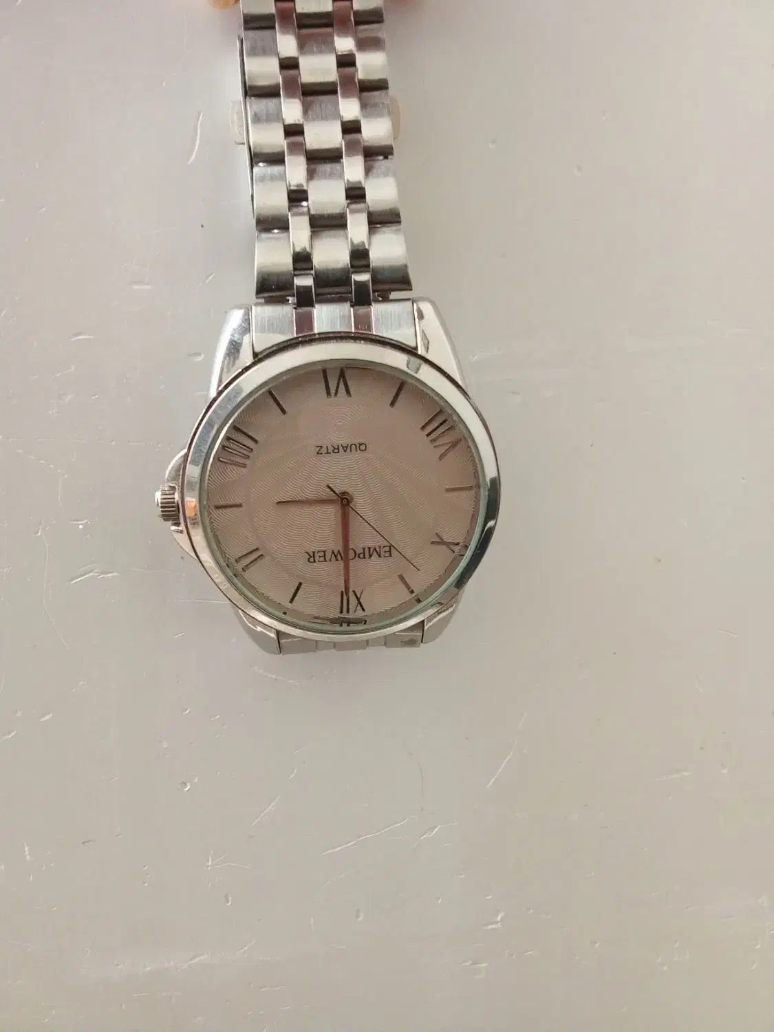 ساعت شیک مردانه|ساعت|اسفراین, |دیوار