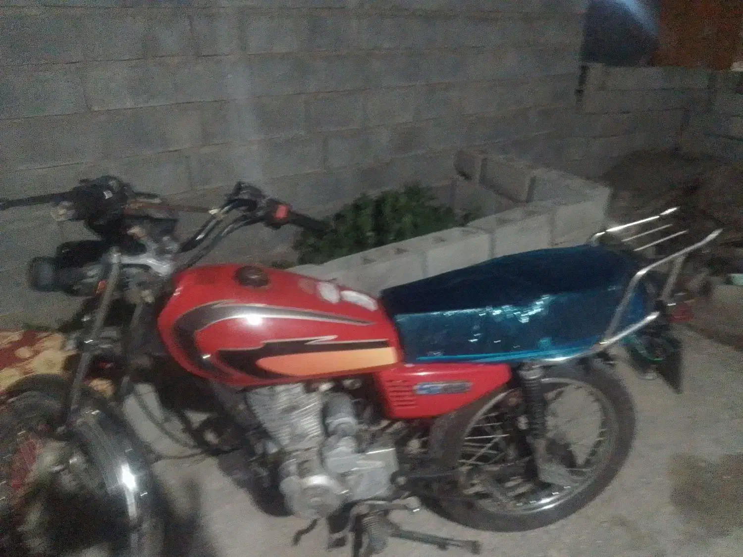 نقدی|موتورسیکلت|فاریاب, |دیوار