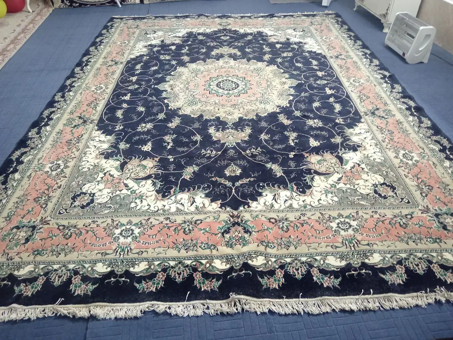 فرش 12 متری|فرش|بیرجند, |دیوار