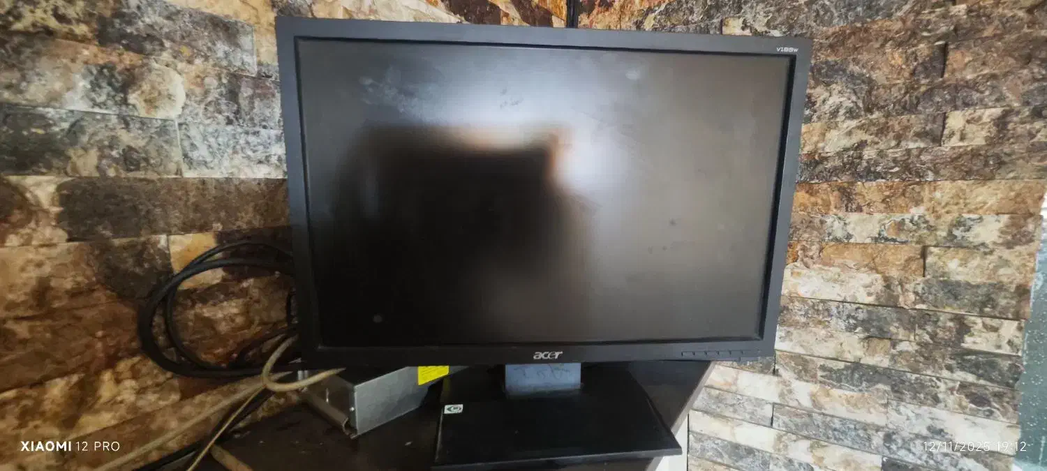 مانیتور ۱۹اینج سالم|رایانه رومیزی|شیراز, تندگویان|دیوار