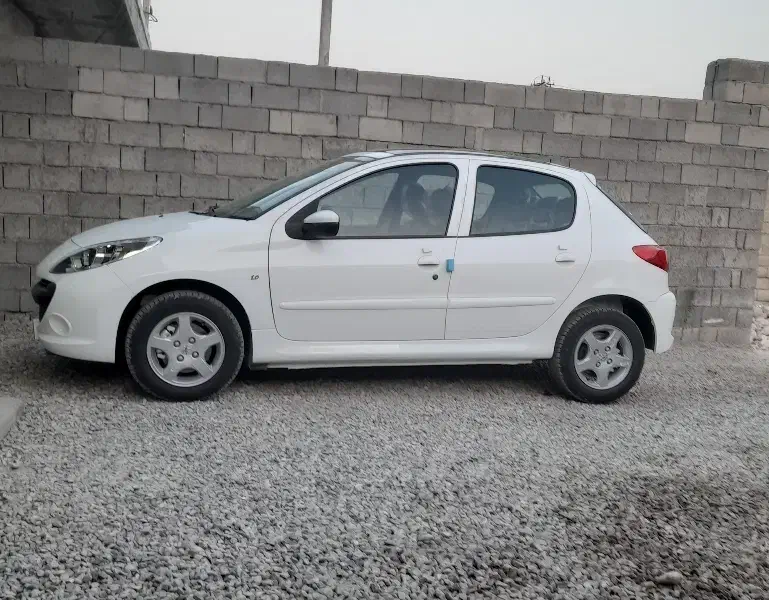 ۲۰۷ صفر فول معاوضه با دنا ۶ دنده|خودرو سواری و وانت|بندرعباس, |دیوار