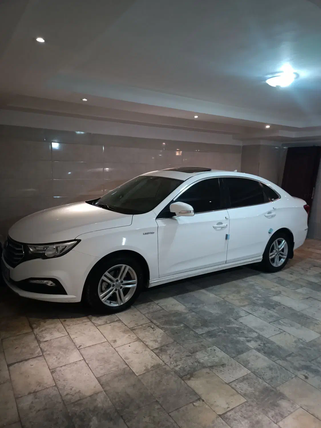 بسترن b30|خودرو سواری و وانت|اسلام‌شهر, شهرک انبیا|دیوار