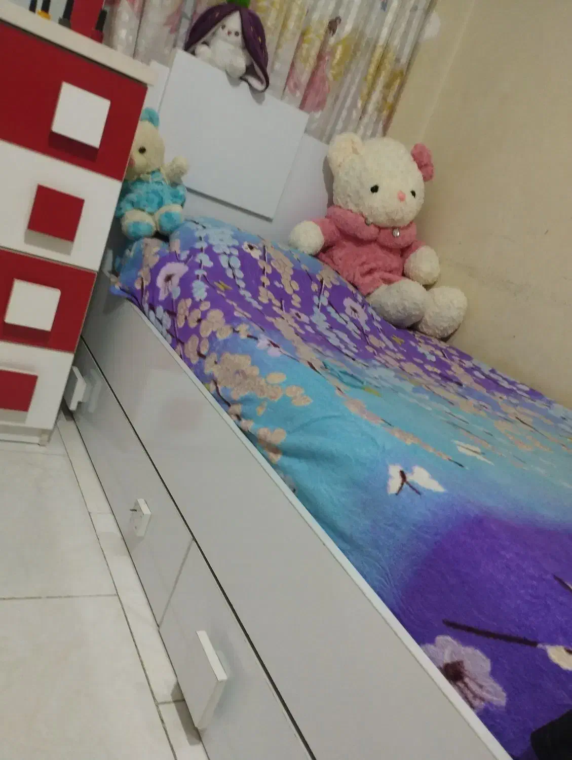 سرویس تخت نوجوان|تخت و سرویس خواب|بومهن, |دیوار