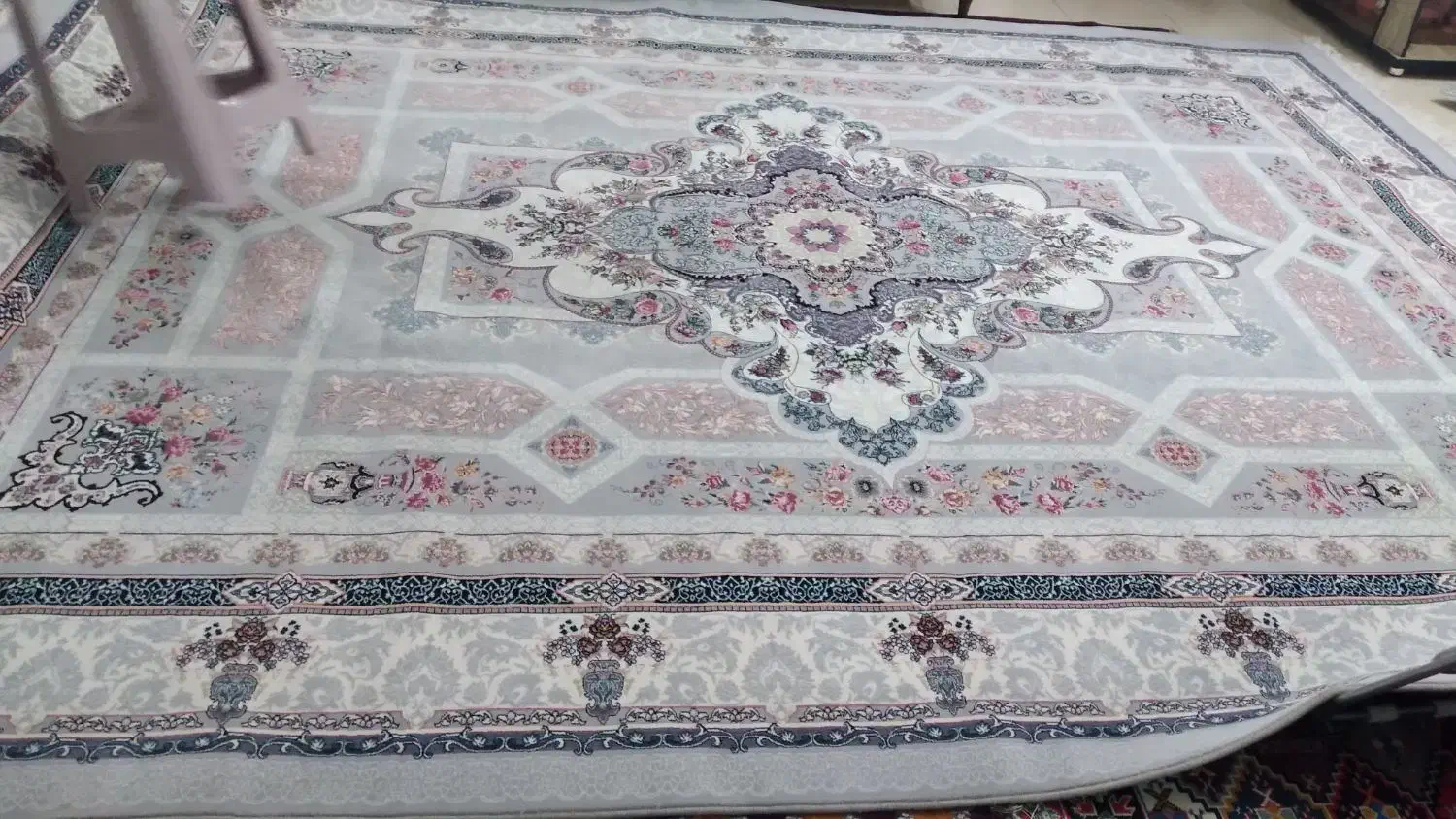 فرش ۷۰۰ شانه|فرش|انبارآلوم, |دیوار