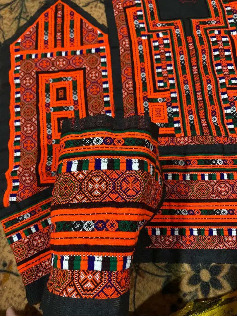 هر طرحی موجوده ‌بادوخت ضمانتی|لباس|جالق, |دیوار