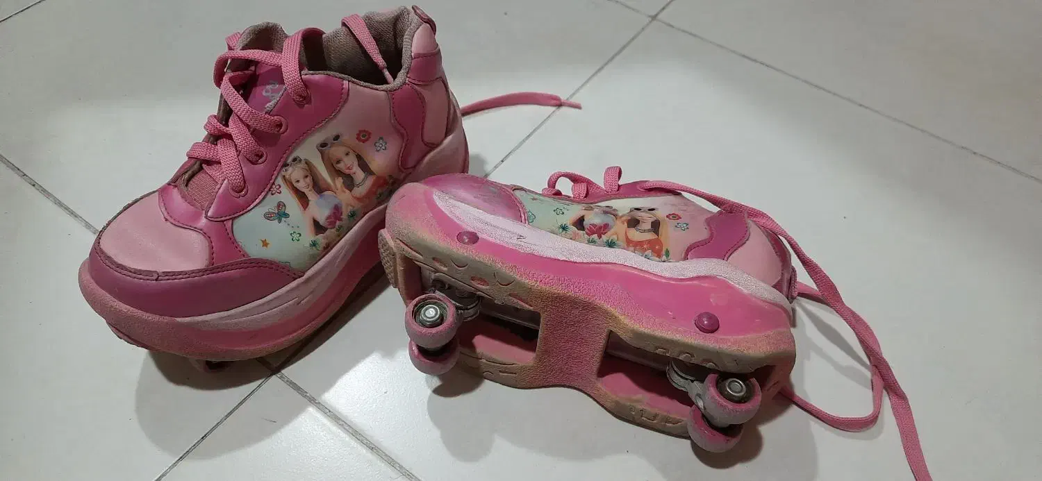 کفش اسکیت چرخی دخترانه|دوچرخه، اسکیت، اسکوتر|اراک, |دیوار