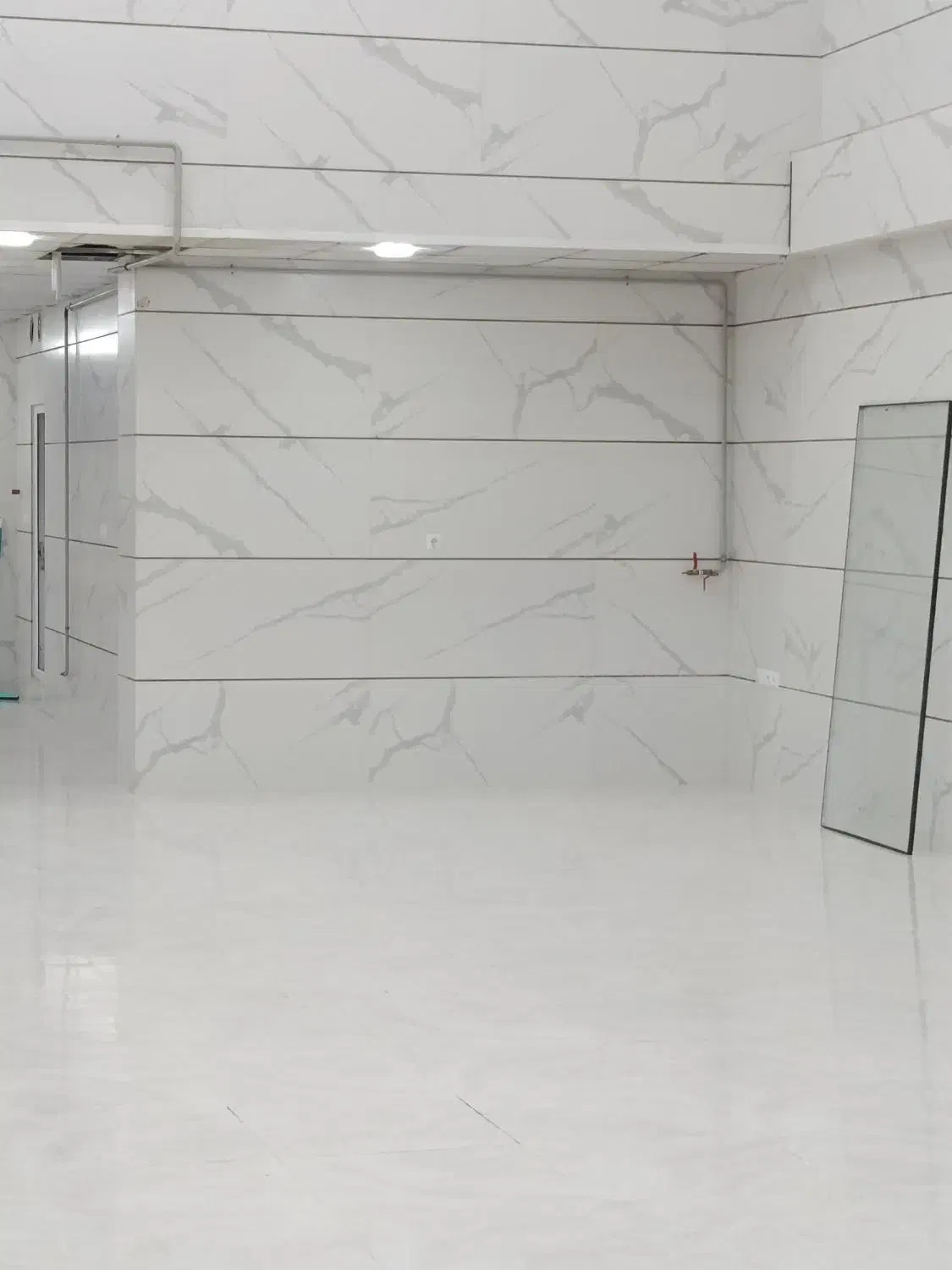 اجاره مغازه ۲۴۰ متر نوساز/ خ اصلی گلشهر|اجارهٔ مغازه و غرفه|زنجان, |دیوار