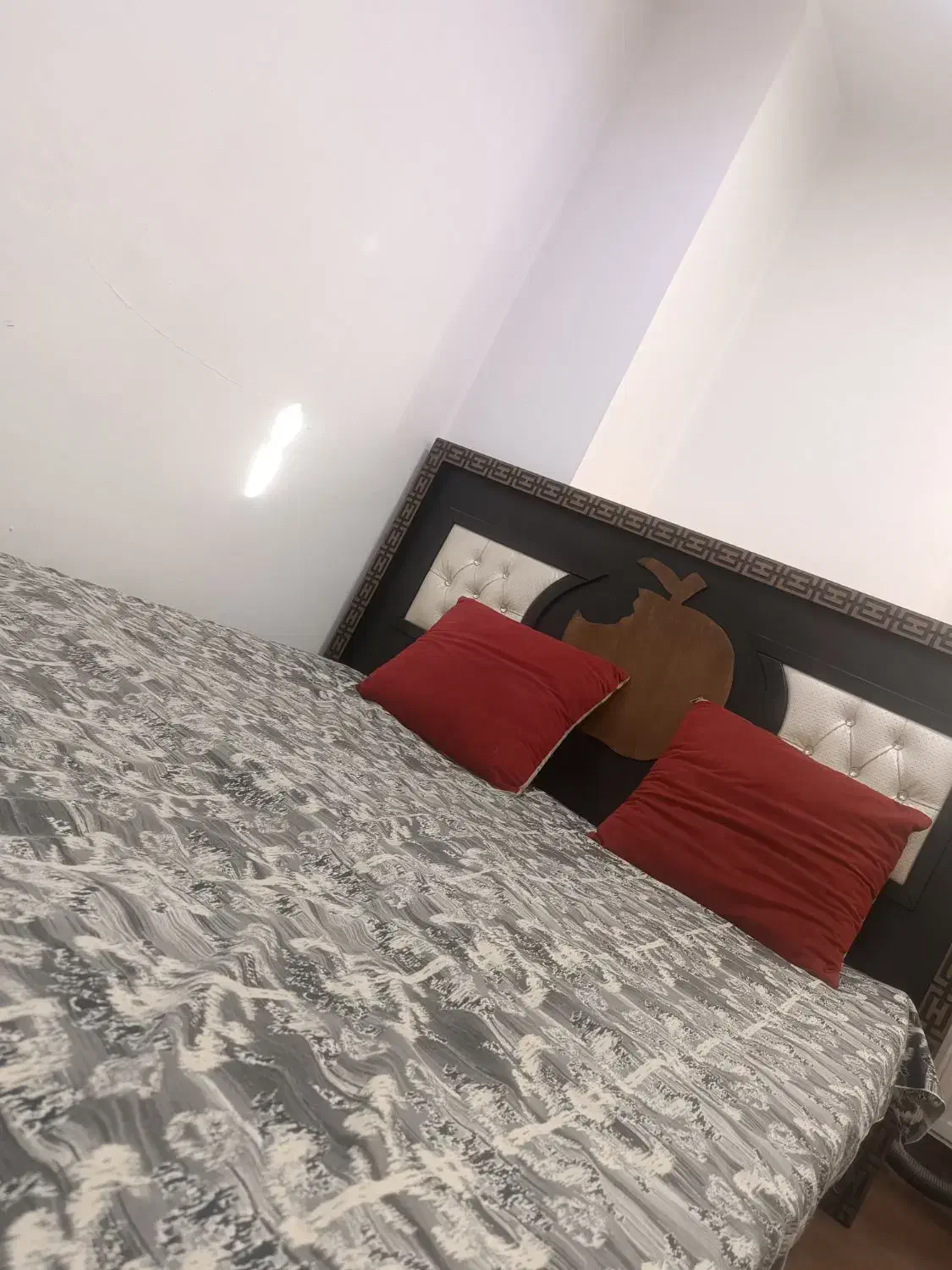 اجاره واحدسوییت مبله تمیز شیک پرند روزانه|اجارهٔ کوتاهمدت آپارتمان و سوئیت|پرند, فاز ۴|دیوار