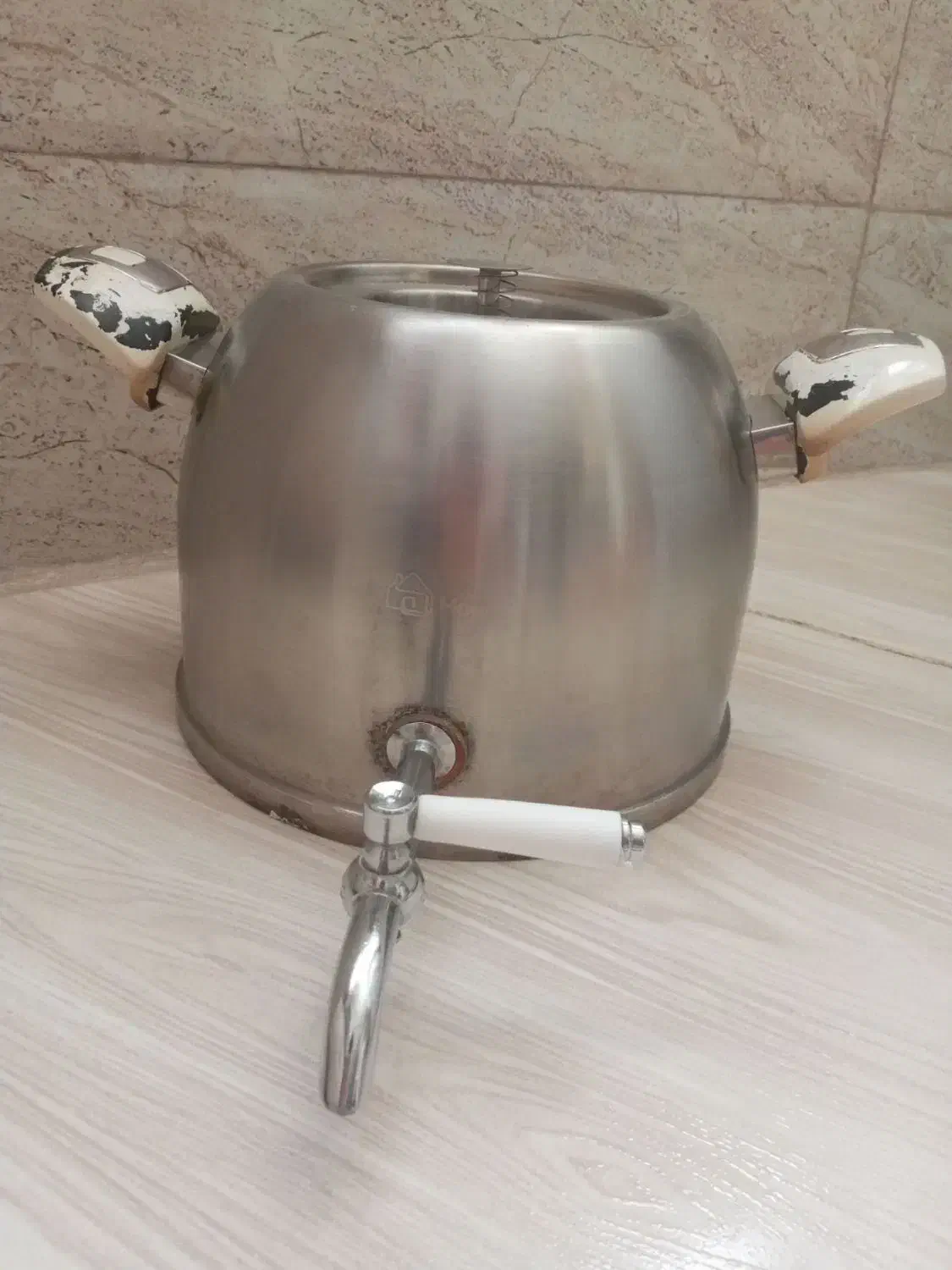 کتری کف چدن|قوری، کتری، قهوهساز دستی|اراک, |دیوار