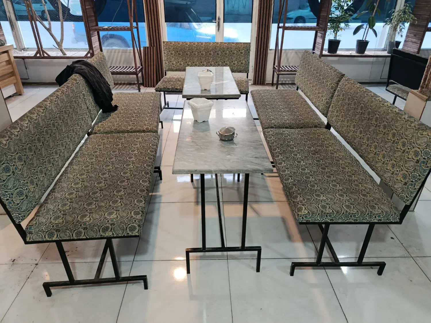 میز و نیمکت|مبلمان خانگی و میز عسلی|ارومیه, |دیوار