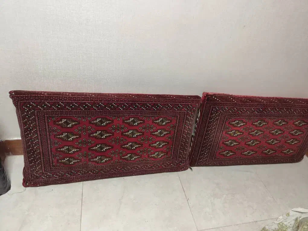 دو جفت پشتی دستباف|پشتی|زاهدان, |دیوار