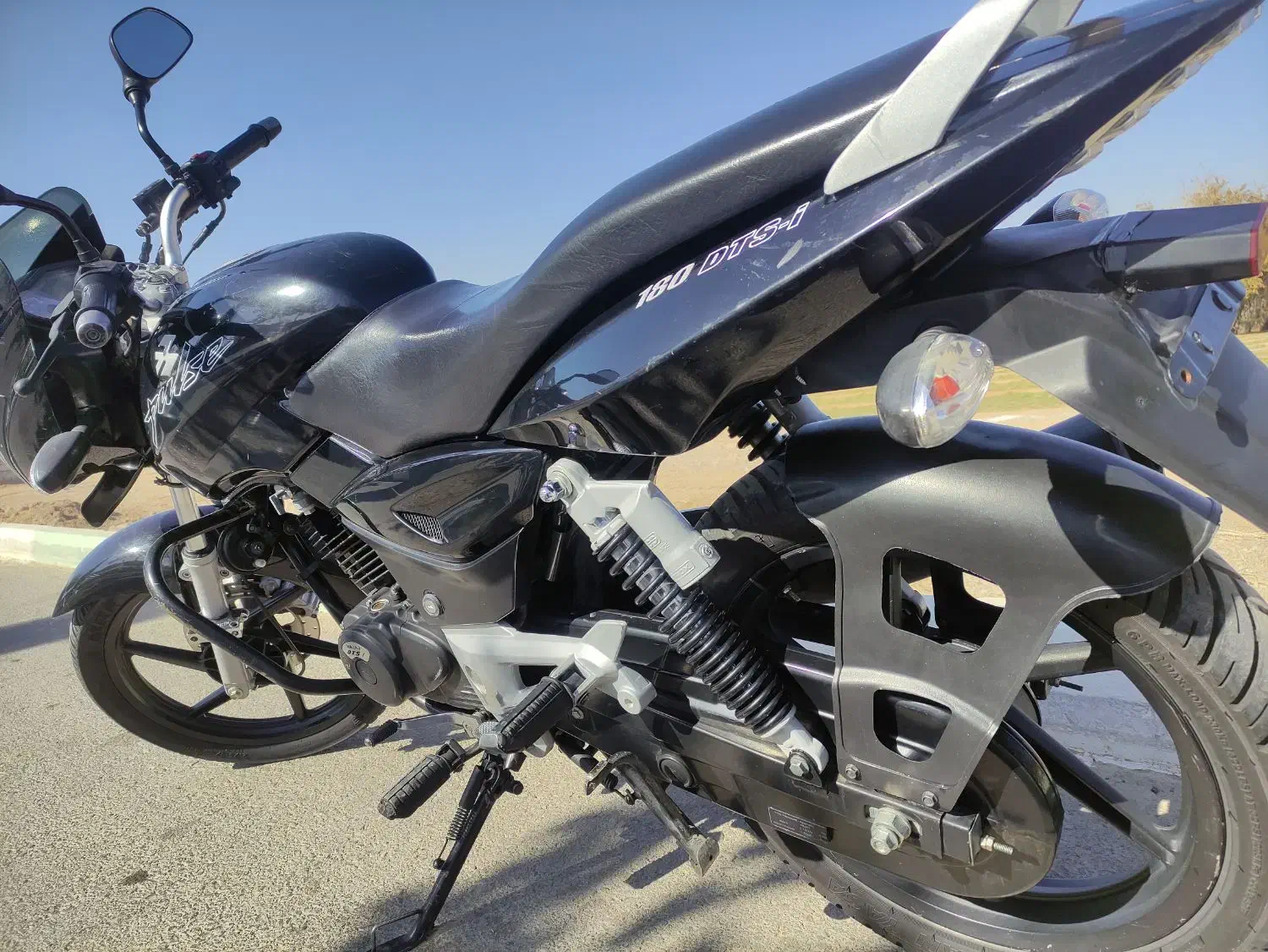 پالس ۱۸۰|موتورسیکلت|نجف‌آباد, منتظری شمالی|دیوار