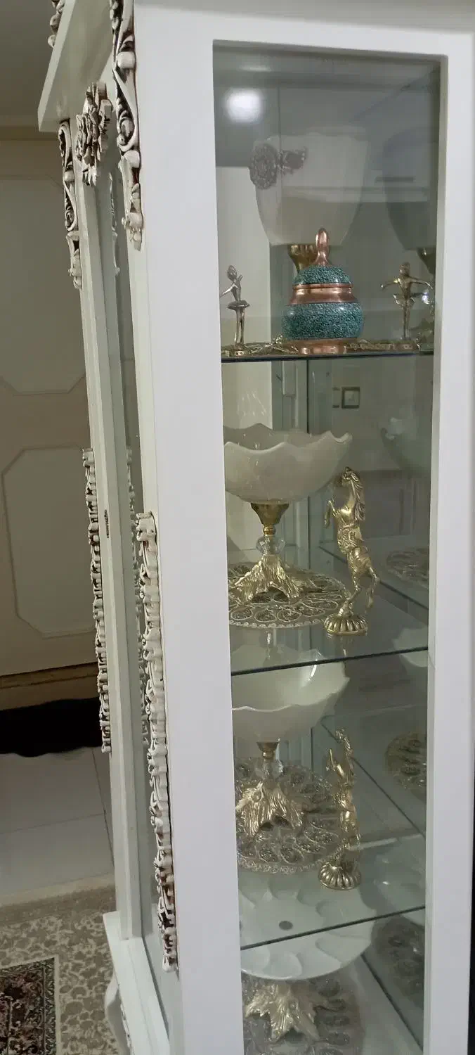 گنجه|بوفه، ویترین، کنسول|تربت‌حیدریه, بالا ولایت|دیوار