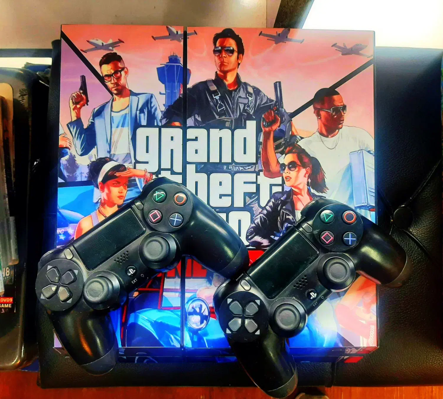 کنسول ps4 کپی خور با دانگل فول گیم با دو دسته|کنسول، بازی ویدئویی و آنلاین|رشت, استادسرا|دیوار
