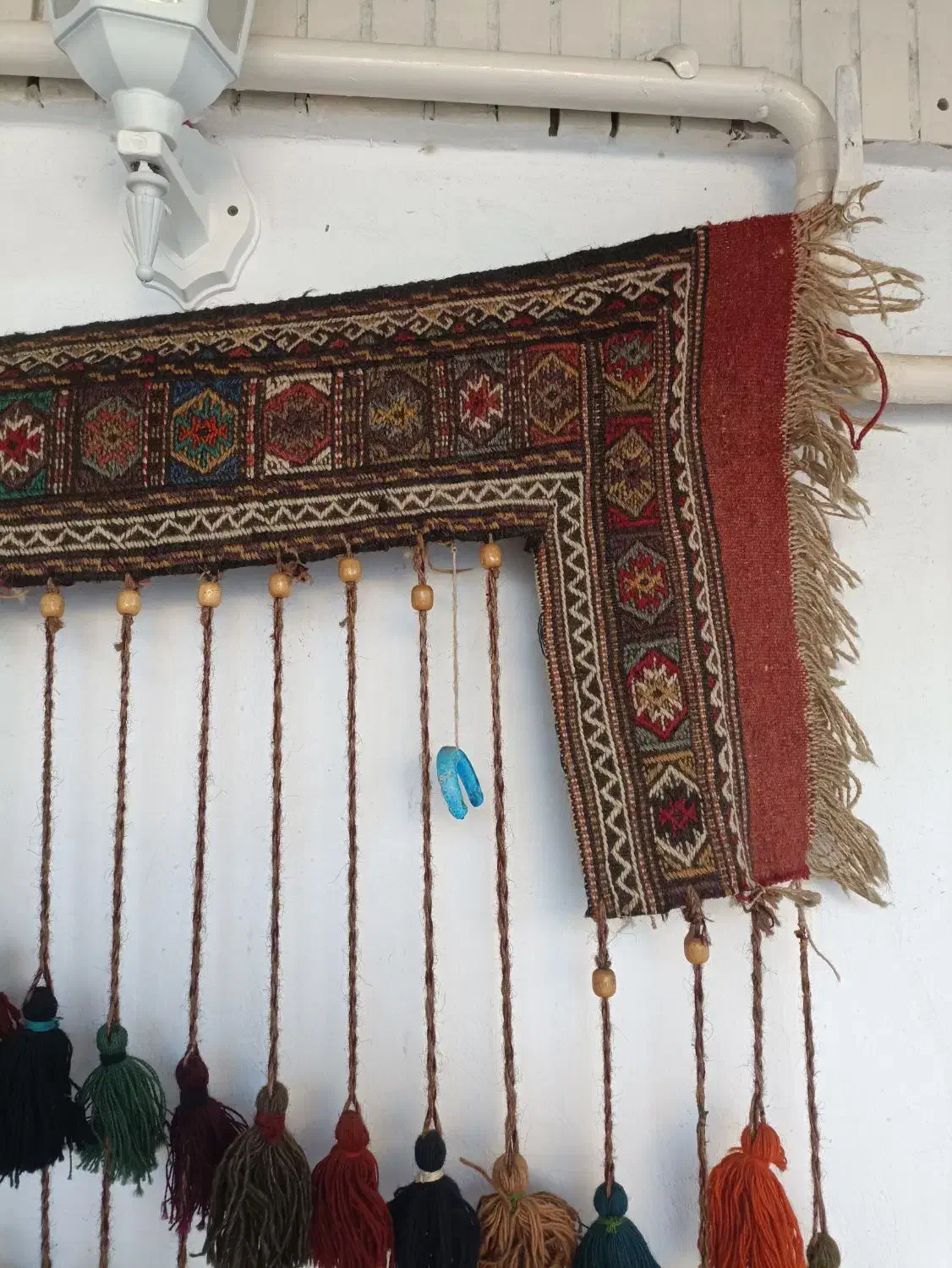 پرده آویز سنتی دست بافت|گلیم، جاجیم، گبه|گلبهار, شهر جدید گلبهار|دیوار