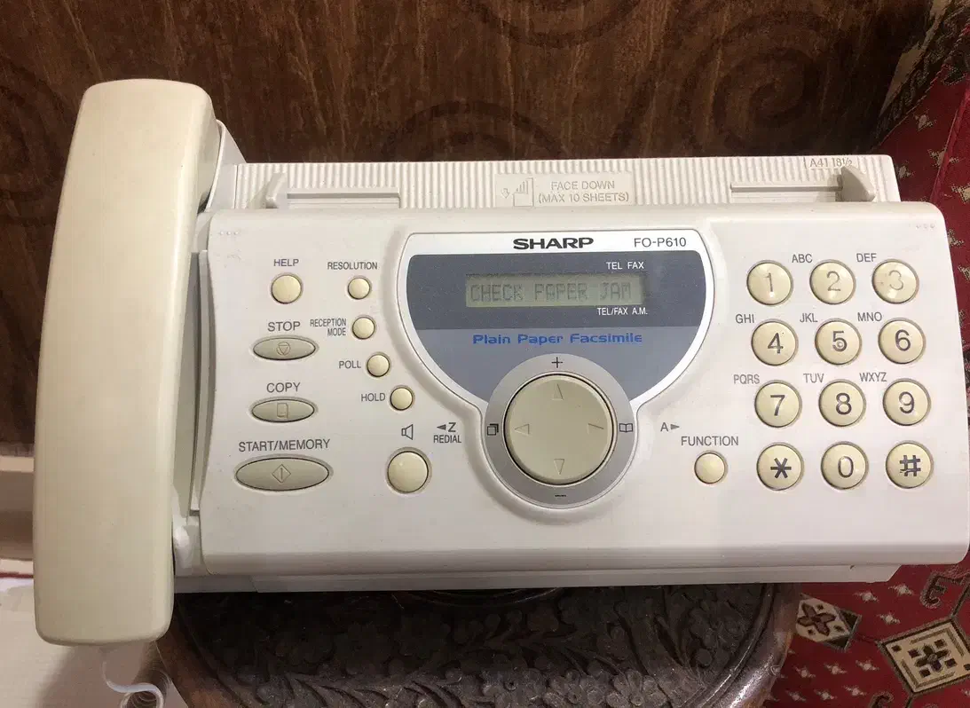 انواع تلفن رومیزی و بی سیم و فکس پاناسونیک پیامگیر|تلفن رومیزی|شیراز, خلیلی|دیوار