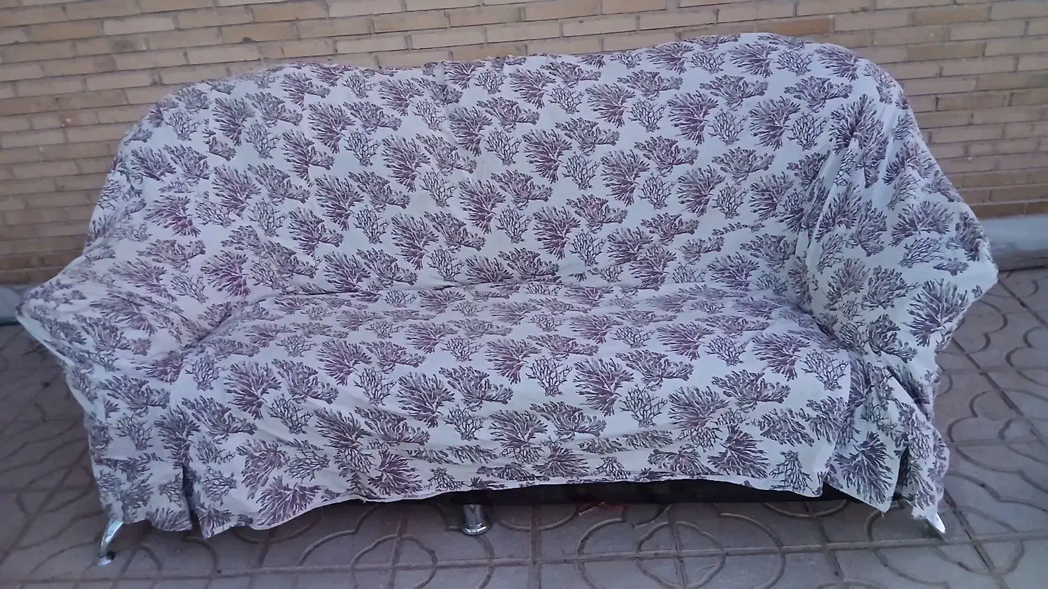 مبل سه نفره و تک نفره فروش فوری|مبلمان خانگی و میز عسلی|یزد, |دیوار