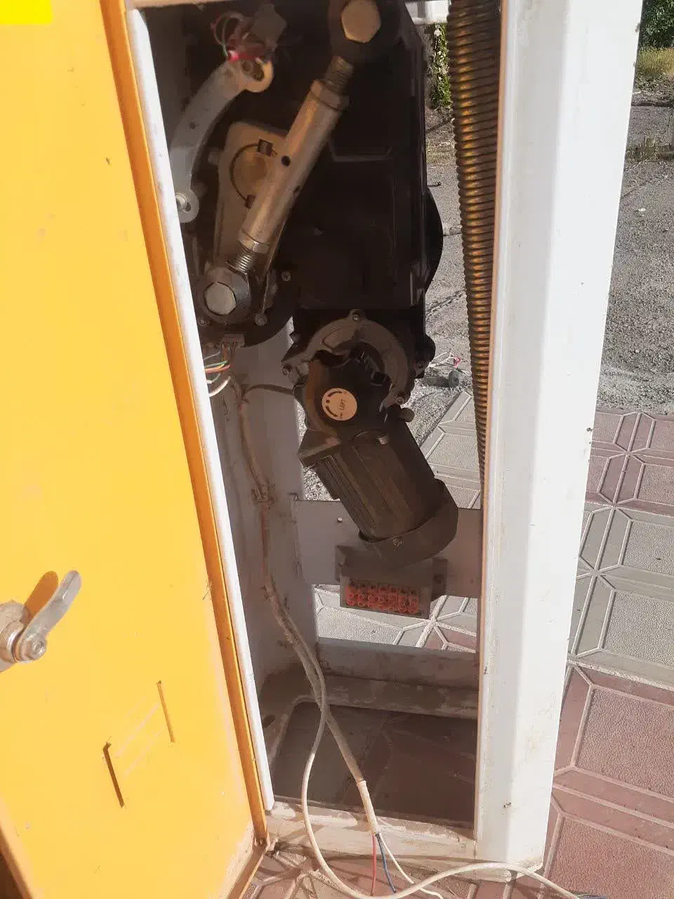 راه بند خودرویی فروش ،نصب و تعمیر راهبند خودرویی|خدمات پیشه و مهارت|خرمآباد, |دیوار