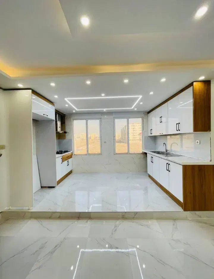 واحد۷۲متریی دوبرنور روبنما طبقه ۴|فروش آپارتمان|کهریزک, |دیوار