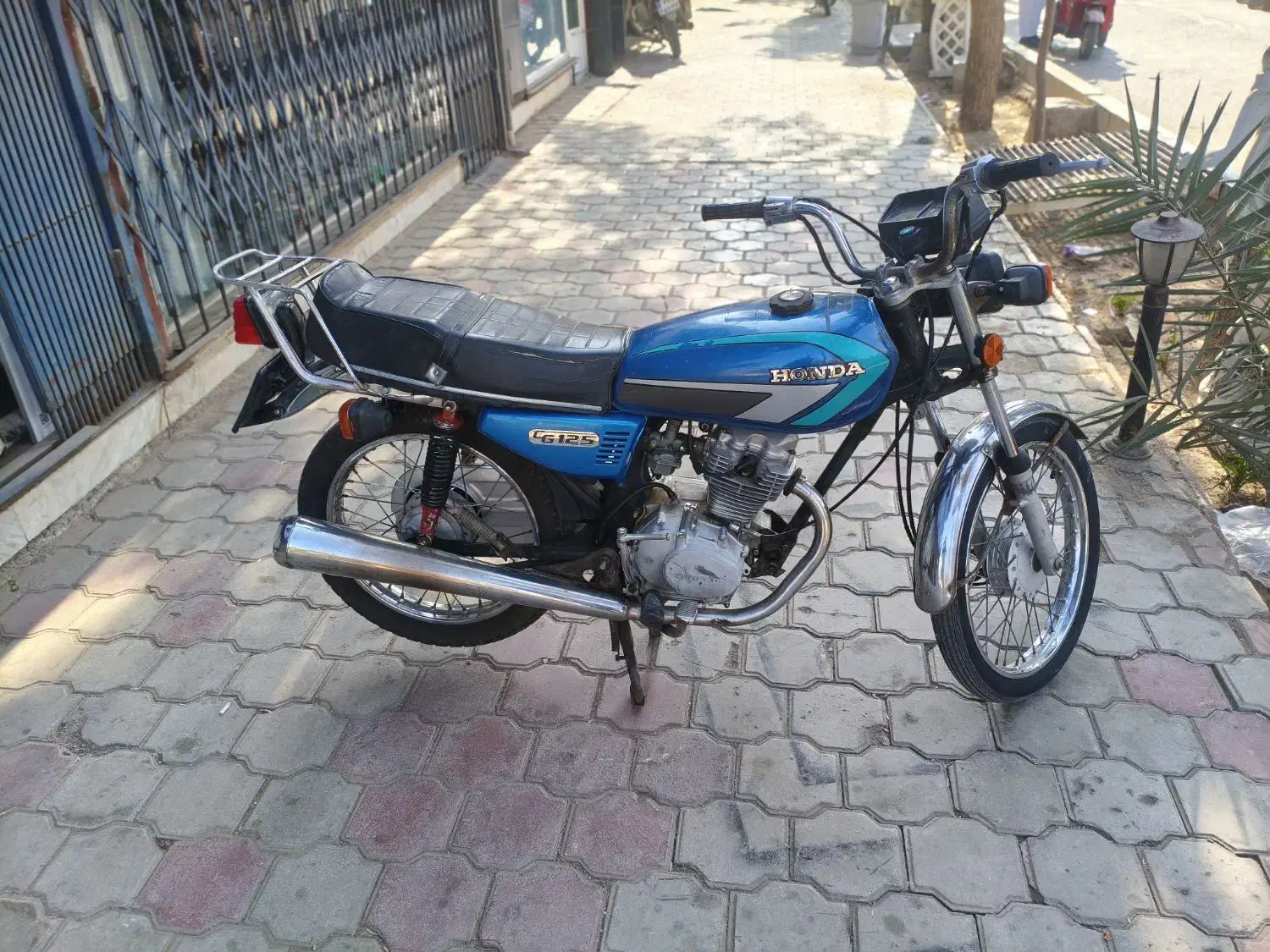 زمرد مدل ۸۵|موتورسیکلت|کاشان, ۲۲ بهمن|دیوار