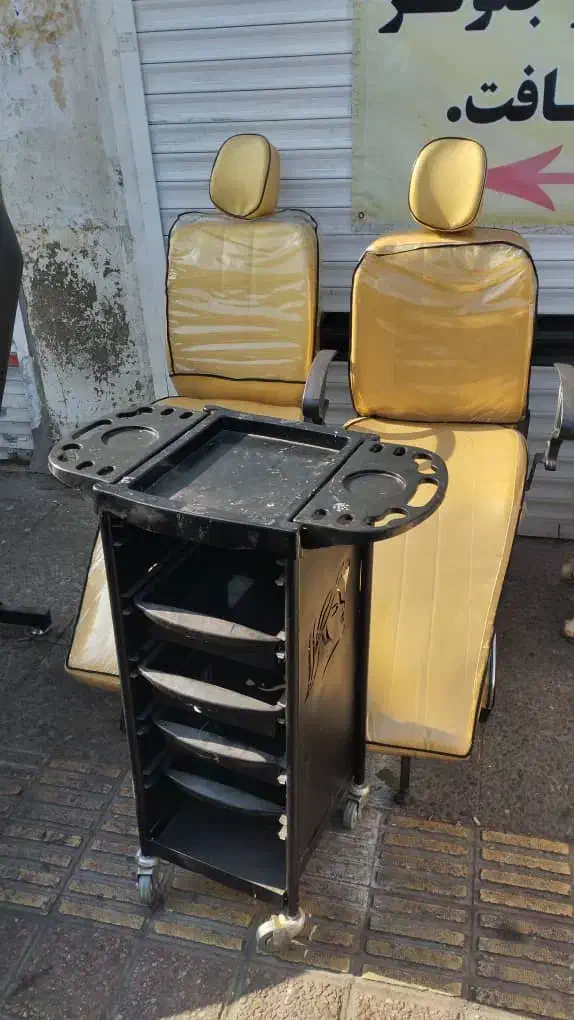 صندلی میکاپ|آرایشگاه و سالن‌های زیبایی|رشت, دیانتی|دیوار