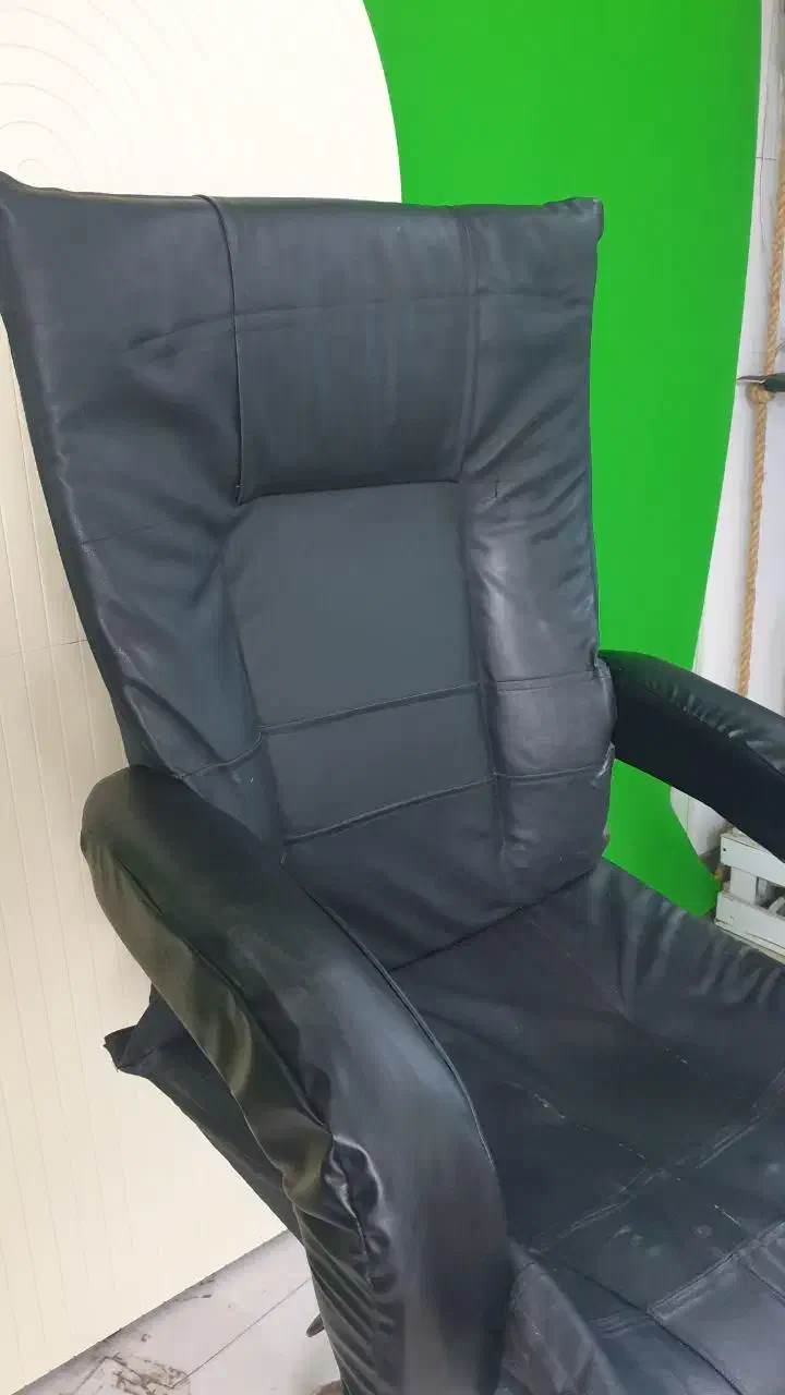 صندلی چرخ دار|دفتر کار|رشت, امین الضرب|دیوار