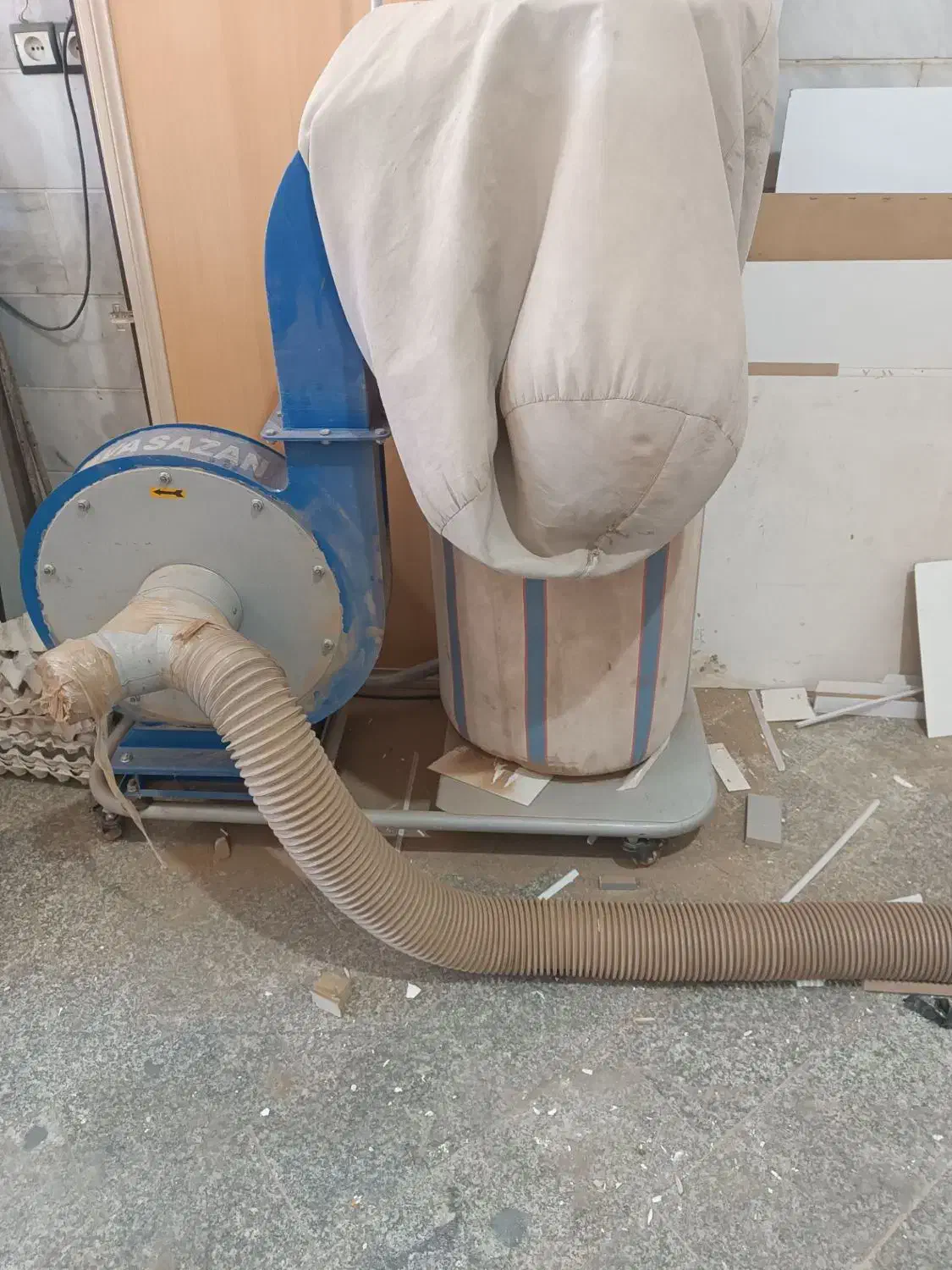 دورکن ام دی اف  320 به همراه مکنده|ماشین‌آلات صنعتی|اراک, |دیوار