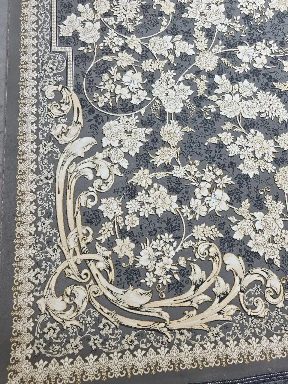 کارخانه فرش روژکو بوکان|فرش|بوکان, |دیوار