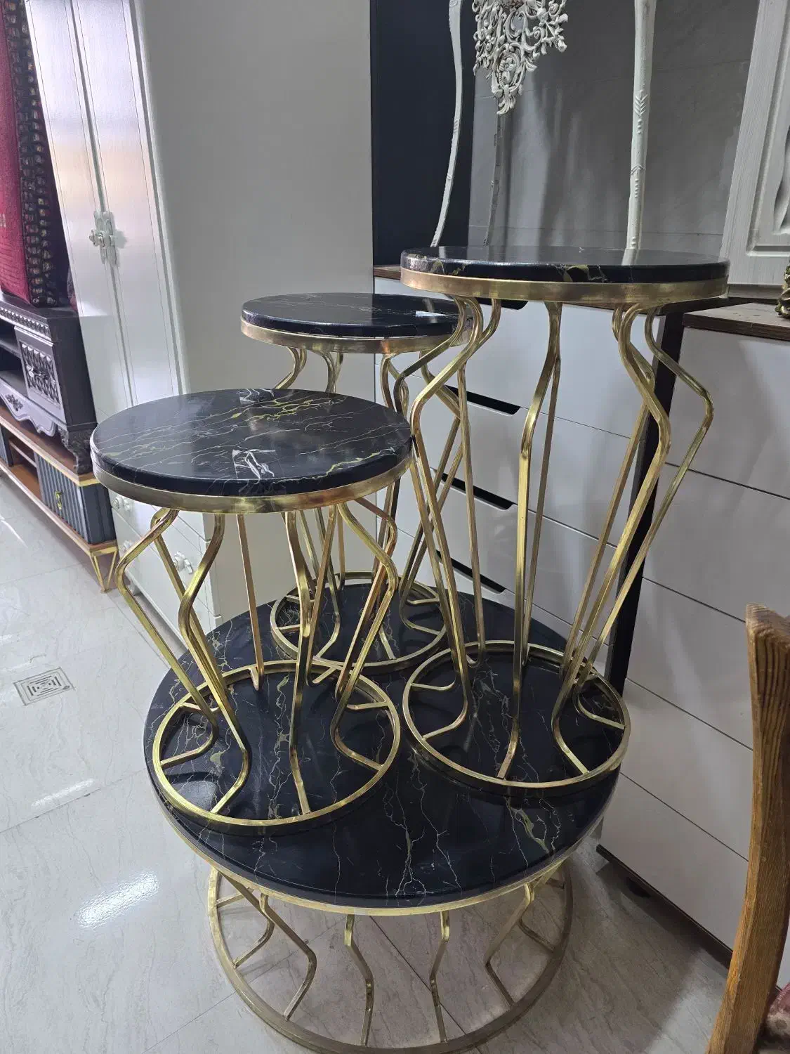 جلومبلی وعسلی 3عدد عسلی|مبلمان خانگی و میز عسلی|بجنورد, |دیوار