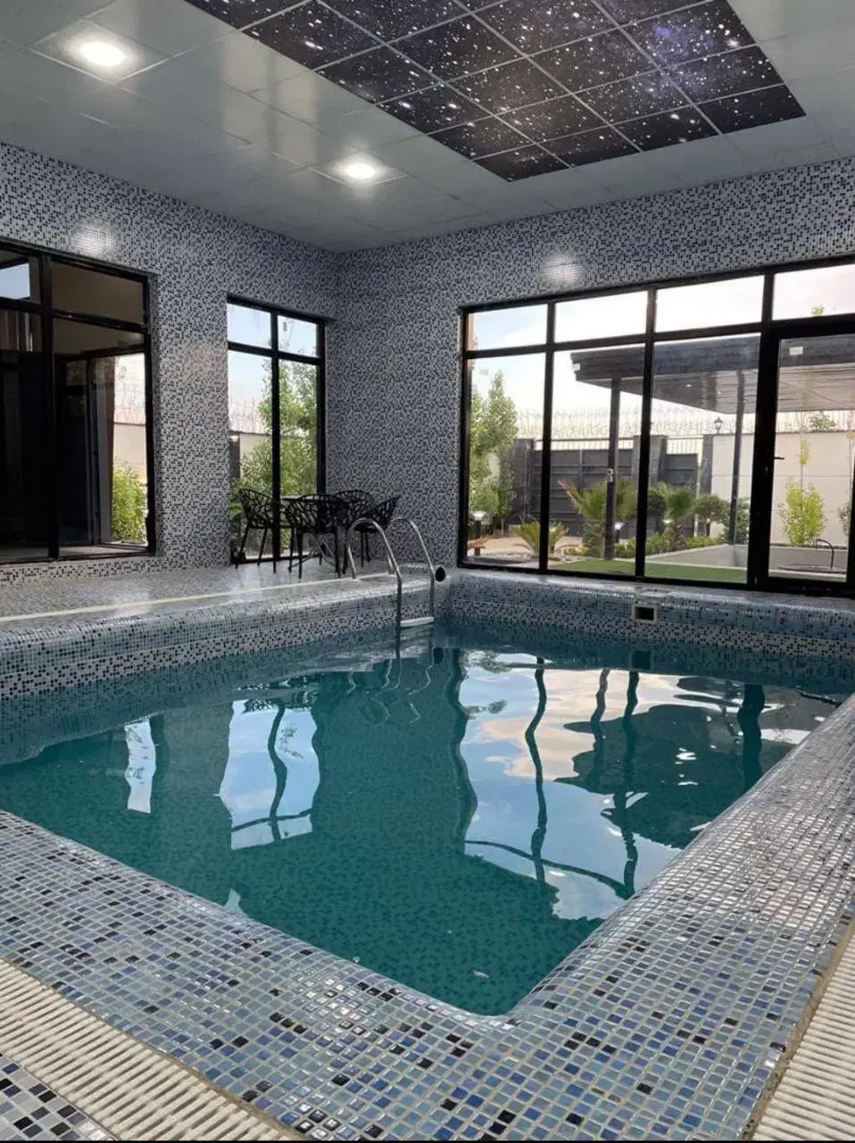 اجاره باغ و ویلا استخر اب گرم|اجارهٔ کوتاهمدت ویلا و باغ|فردیس, شهرک ناز|دیوار