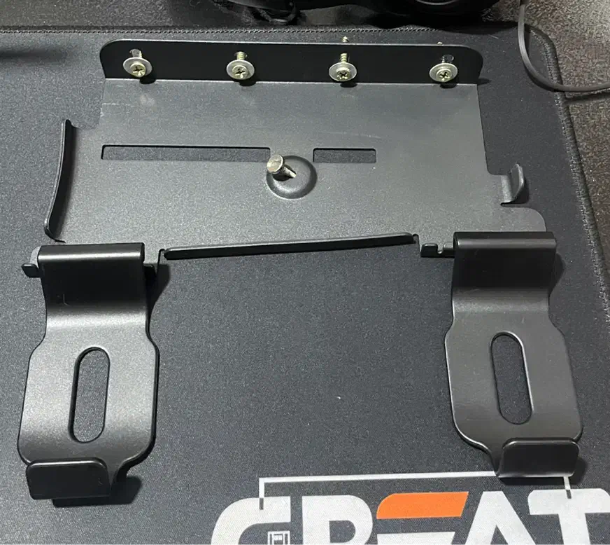 پایه دیواری PS5 slim|کنسول، بازی ویدئویی و آنلاین|شیراز, مبعث|دیوار