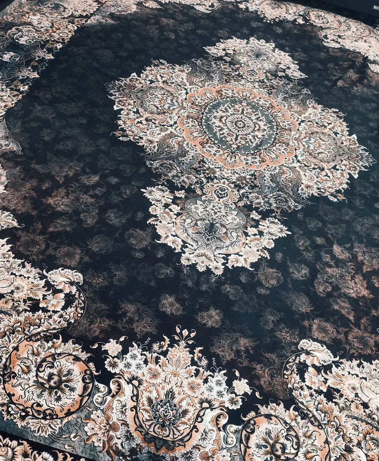 روفرشی کشدار مخمل|روفرشی|آذرشهر, |دیوار