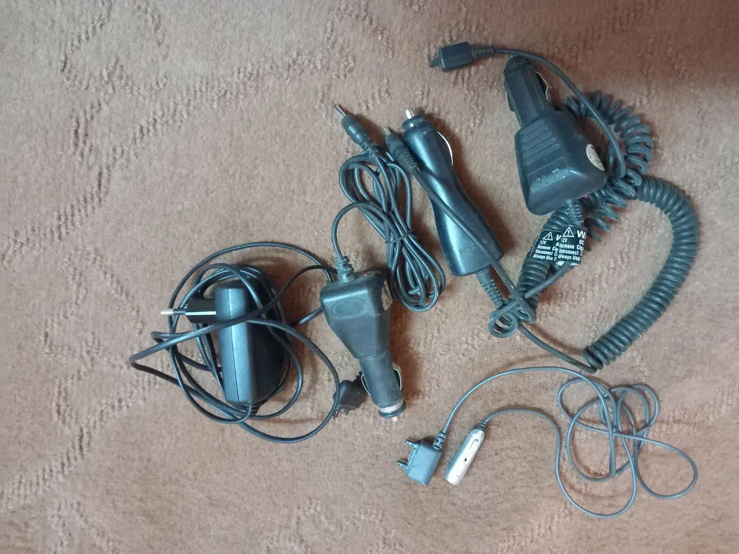 شارژر سونی اریکسون|لوازم جانبی موبایل و تبلت|خمینیشهر, |دیوار