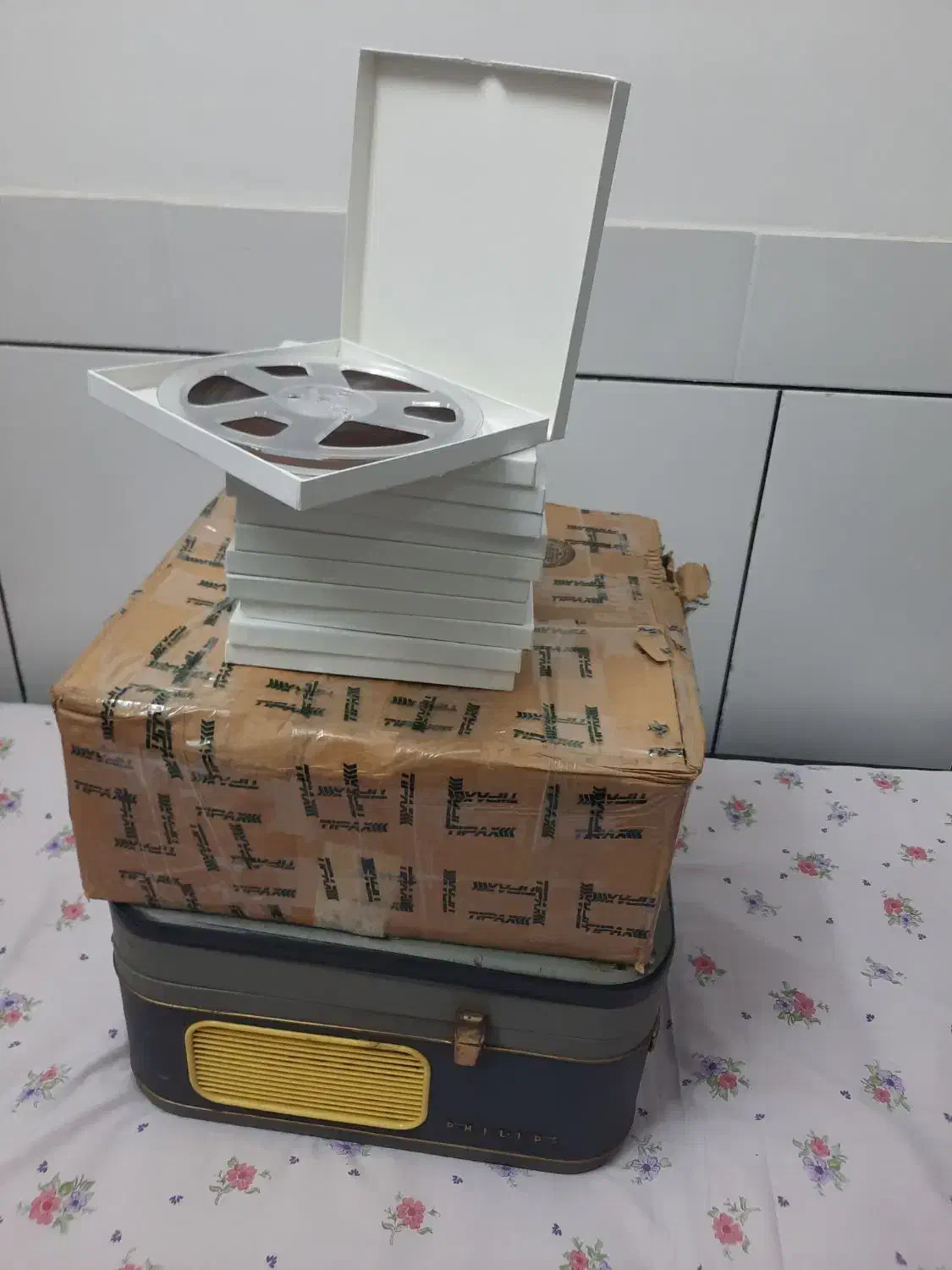 دستگاه  قدیمی ظبط ریل لامپی فیلیپس|کلکسیون اشیاء عتیقه|مبارکه, |دیوار