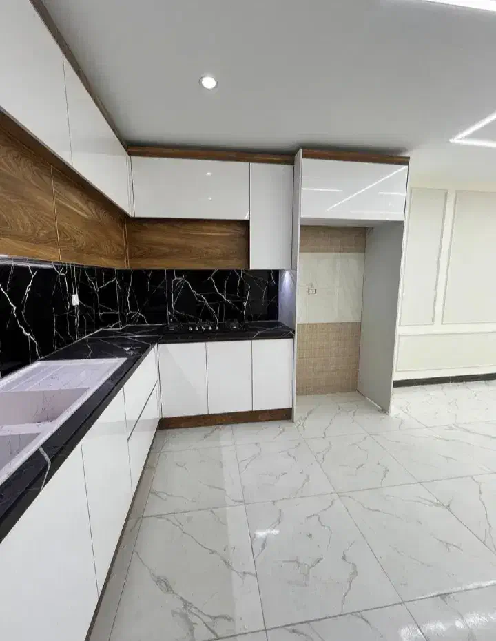 ۸۲ متری خوش نقشه/فول لاکچری با پارکینگ|فروش آپارتمان|هشتگرد, شهرک آپادانا|دیوار